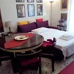 Casa Assuntina * Чефалу