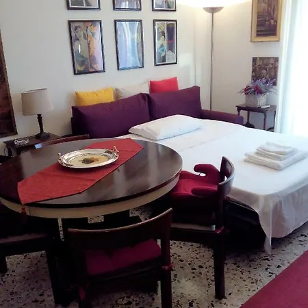 Casa Assuntina * צ'פאלו